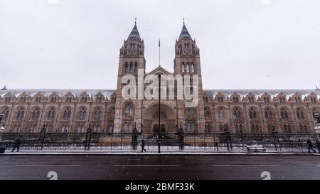 Victorian Architecture In South Kensington London Stock Photo Alamy