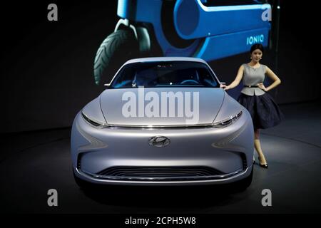 Hyundai FE Fuel Cell Concept Stock Photo Alamy