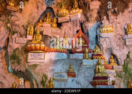 Buddha Statues Inside Pindaya Caves Pindaya Myanmar Stock Photo Alamy