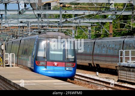 Tung Chung Line Adtranzcaf Emu Train Approaching Sunny Bay Mtr Station