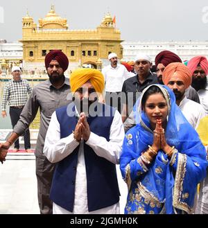 AMRITSAR INDIA JULY 11 Punjab Chief Minister Bhagwant Mann Pays