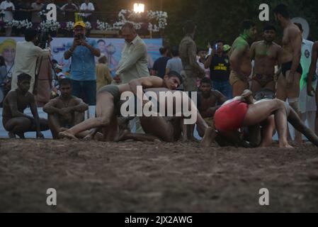 Lahore Pakistan Th Sep Pakistani Kushti Wrestlers Desi