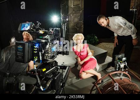 BLONDE From Left Cinematographer Chayse Irvin Director Andrew Dominik Ana De Armas On Set