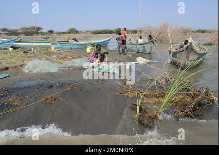 Kenya Turkana Village Anam At Lake Turkana Fisherman Plastic Waste