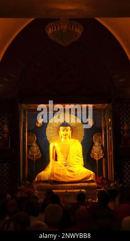 INDIA BIHAR BODH GAYA January 2023 Tourist At Statue Of Lord Budhha