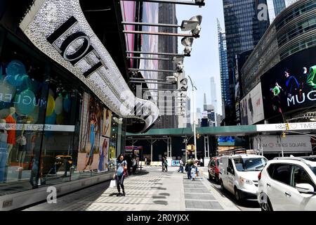 LOFT Store In Times Square Street Scene New York City USA Stock