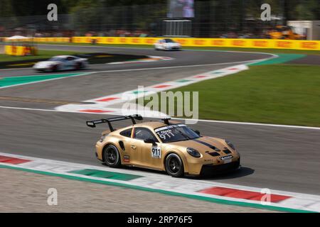 911 Timo Glock D Dr Ing Hc F Porsche AG Porsche Mobil 1