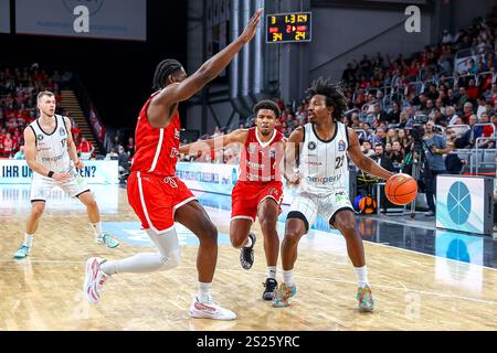 Noah Locke Bamberg Baskets Ronaldo Segu Bamberg Baskets