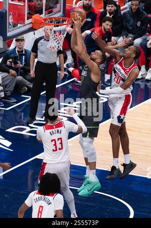 Minnesota Timberwolves Guard Joe Ingles Celebrates During The Second