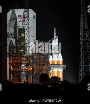 NASA S Orion Spacecraft Mounted Atop A United Launch Alliance Delta IV