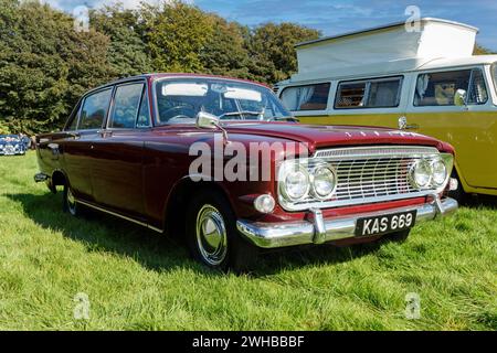 Ford Zodiac Hoghton Tower Classic Car Show Stock Photo Alamy