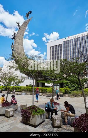 Monumento al Pueblo Antioqueño Obra del escultor Rodrigo Arenas