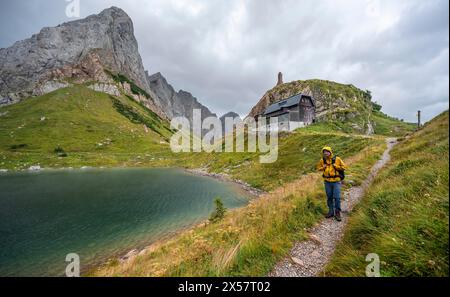 Wolayersee And Alpine Club Hut Wolayerseehuette Rocky Cloudy Mountains