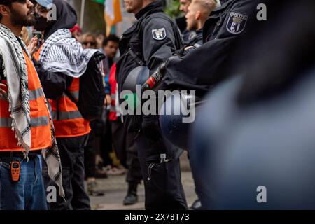 Festnahmen Und Verletzte Bei Pro Palaestinensischen Demonstratio Mehr