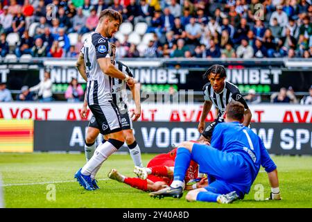 Almere Heracles Almelo Goalkeeper Fabian De Keijzer After The Dutch