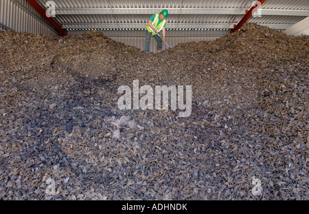 baglan plant tyre recycling cryogenic south wales alamy shredded tyres