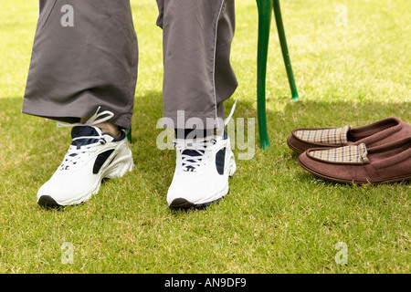 old man trainers
