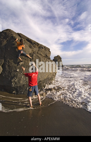 stinson beach single men 100% free stinson beach personals & dating signup free & meet 1000s of sexy stinson beach, california singles on bookofmatchescom. stinson beach single men 100% free stinson beach personals & dating signup free & meet 1000s of sexy stinson beach, california singles on bookofmatchescom.