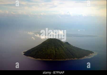 Manado Tua Volcano North Sulawesi Indonesia Stock Photo Alamy