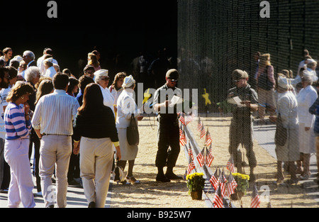 Who Designed The Vietnam Wall vietnam war memorial too many namesoregon venango county The Wall Is Insribed With All The Names Of Those Who Who Designed The Vietnam Wall the wall is insribed with all the names of those who The Wall Is Insribed With All The Names Of Those Who