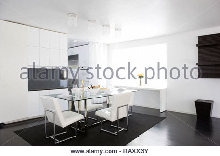 Dining Room Table Set For Dinner dining room table set up for meal stock photo, royalty free image Dining Room Table Set For Dinner dining room table set up for meal stock photo, royalty free image