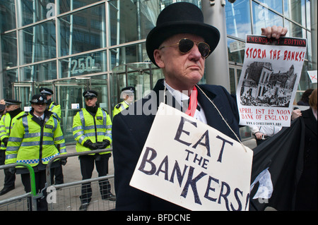 climate-rush-protest-at-rbs-bishopsgate-chris-knight-with-eat-the-bfdcne.jpg