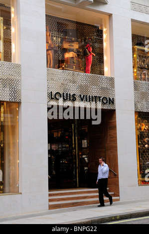 London, England, UK. Louis Vuitton shop in Bond Street Stock Photo, Royalty Free Image: 74601514 ...