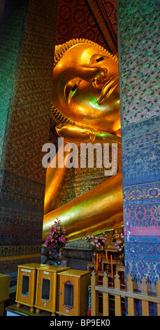 Giant Reclining Buddha What Po Bangkok Thailand Stock Photo Alamy