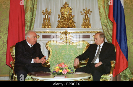 Presidents Meet Georgian And Russian 90