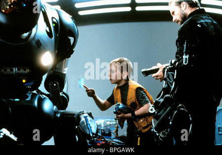 william hurt lost in space