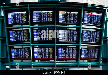orlando international arrivals departures boards flight airport florida usa alamy departure arrival signs