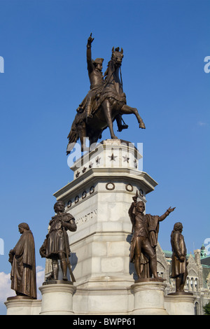 George Washington Equestrian Monument State Capitol Building Statehouse