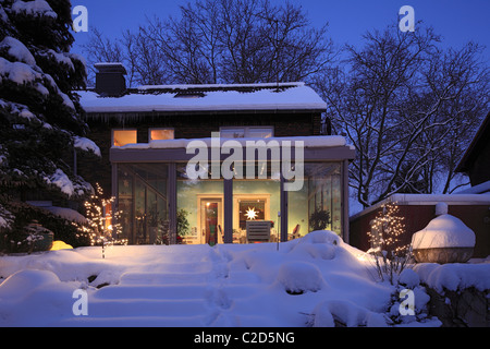 singles in winter garden Dating in winter garden is not exactly a walk in the park it can be challenging for winter garden singles looking for a more meaningful relationships that last that’s where eharmony works its magic we use a scientific matching system that leverages 29 dimensions® based on features of. singles in winter garden Dating in winter garden is not exactly a walk in the park it can be challenging for winter garden singles looking for a more meaningful relationships that last that’s where eharmony works its magic we use a scientific matching system that leverages 29 dimensions® based on features of.