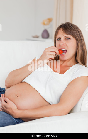 Eating Strawberries While Pregnant 51