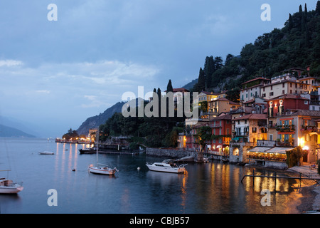 lake lombardy mood varenna como restaurants evening italy alamy