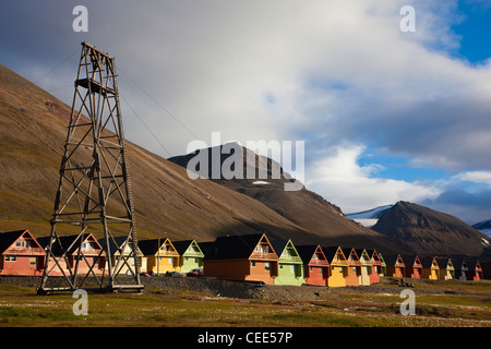 longyearbyen svalbard alamy norway spitsbergen capital town settlement archipelago largest houses wooden