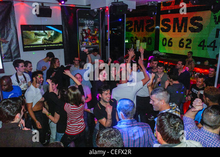 bar