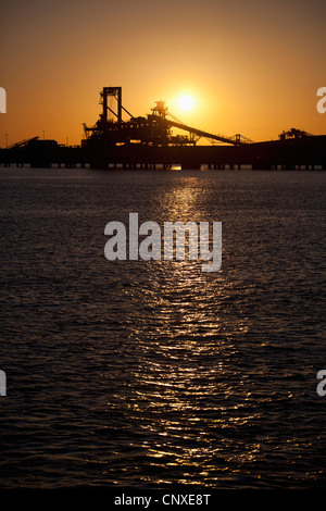 A Bucket Wheel Reclaimer In An Iron Ore Mine Stock Photo Alamy