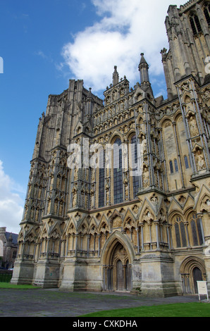 Wells Cathedral, Somerset. 13th century vaulted ceiling Stock Photo ... Wells Cathedral, Somerset. 13th century vaulted ceiling Stock Photo ...