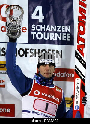 Dpa Norway S Ski Jumper Roar Ljoekelsoey Celebrates After The