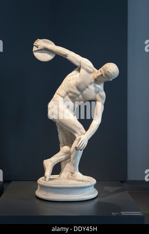 Discus Thrower Discobolus Marble Roman Copy Of 5th Century Original