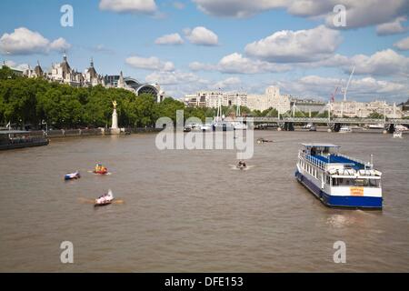 Thames River Cruise Chiswick | boat race on thames river by chiswick and barnes london Thames River Cruise Chiswick | boat race on thames river by chiswick and barnes london