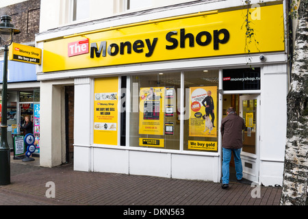 Cash generator loans on benefits picture 3