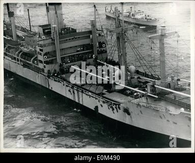 aboard 1953 crash ship british cut two railways alamy similar