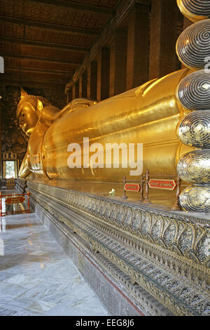 Wat Pho Tempel Of The Reclining Buddha Thailand Bangkok Tempel