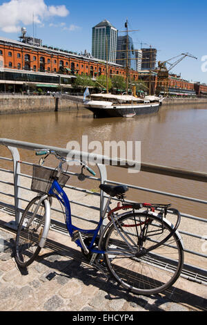 Boats Moored In Puerto Madero Stock Photo Alamy