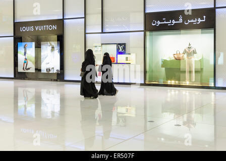 Louis Vuitton shop store window display of shoes and handbags on Al Stock Photo, Royalty Free ...