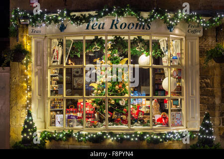 best 28 broadway tea rooms christmas tree broadway best 28 broadway tea rooms christmas tree broadway