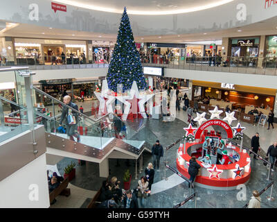 shops and stores in the arndale centre manchester shops and stores in the arndale centre manchester