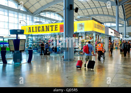 Gatwick South Terminal Shops >> Duty free shopping area, departure, O R Tambo ... Gatwick South Terminal Shops >> Duty free shopping area, departure, O R Tambo ...
